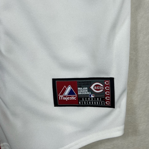 Majestic Size Medium Cincinnati Reds Votto White and Red Men's Jersey - Picture 4 of 9
